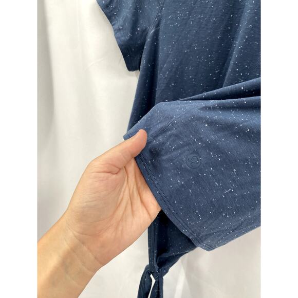 lululemon blue tie wrap mock neck tee - Picture 5 of 5